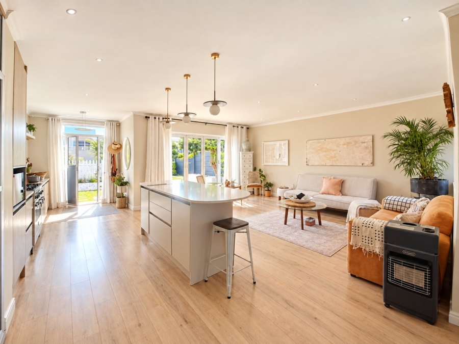 4 Bedroom Property for Sale in Melkbosstrand Central Western Cape